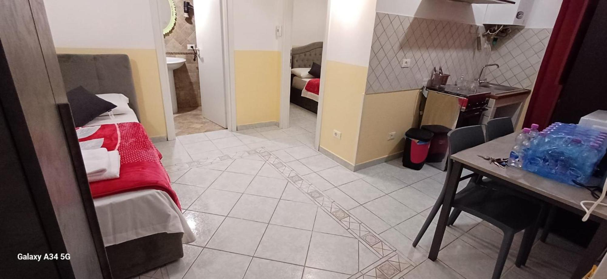 Roma Appartamento — Photos 1
